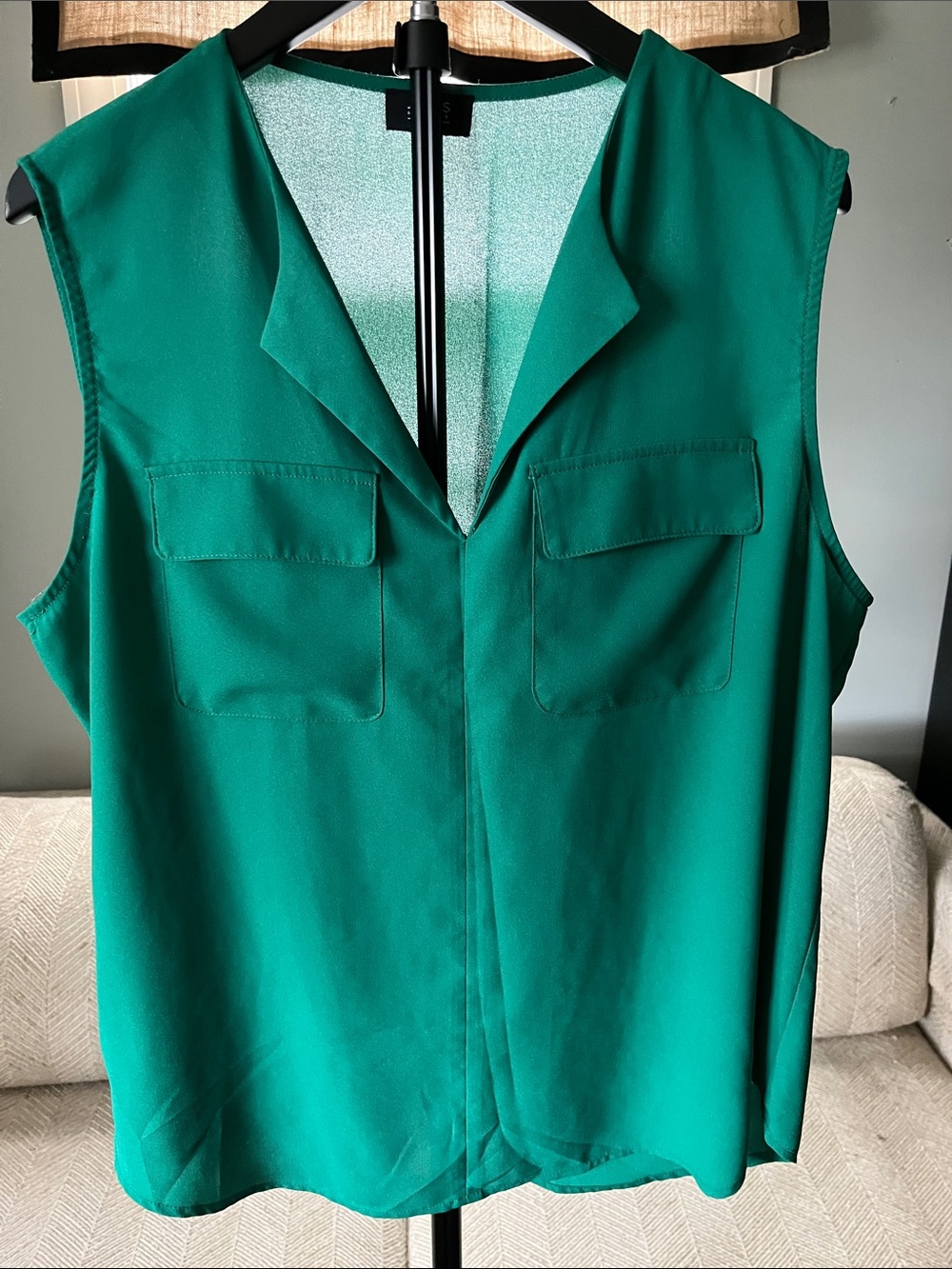 Jones New York Emerald Green V-Neck Blouse